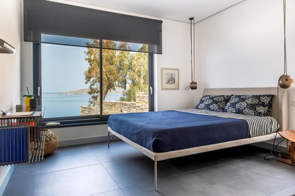 Blue Frames Summer House