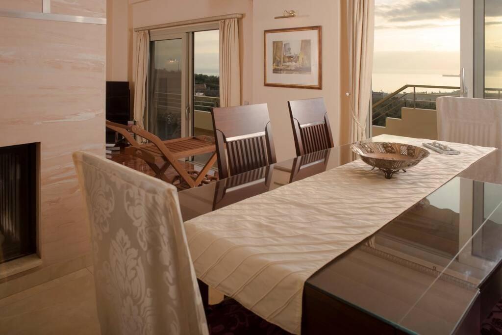 Villa Modern Luxury With Pool, Just 5min To Sea *