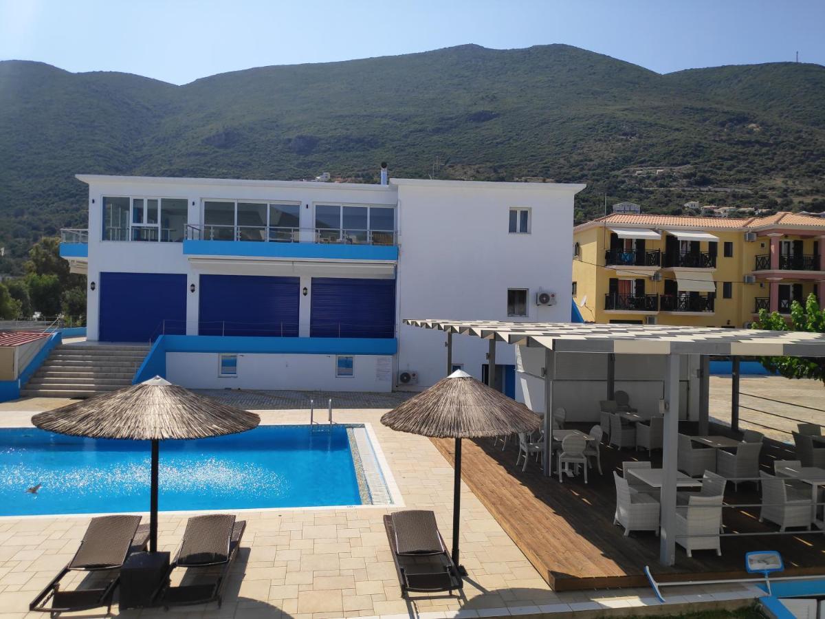 Surf Hotel 2*