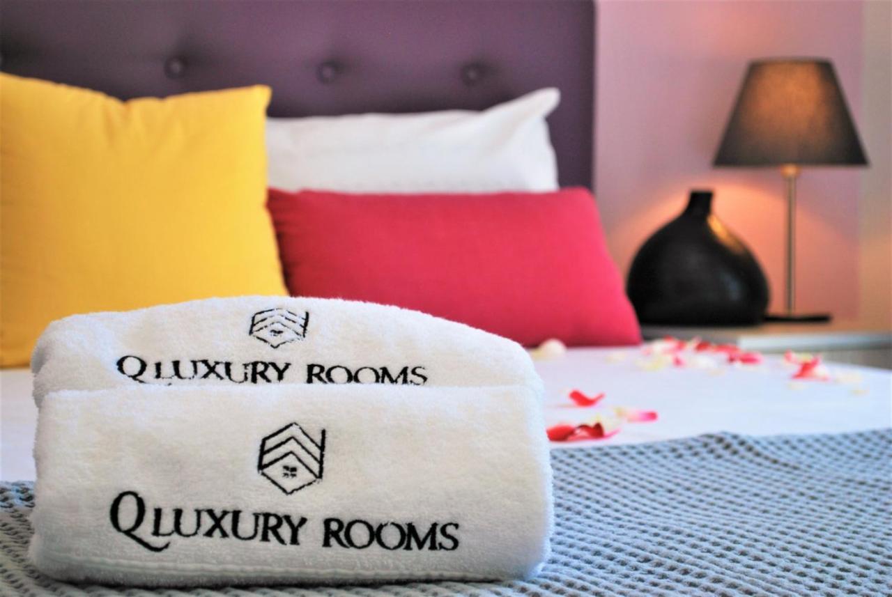Q Luxury * Palairos