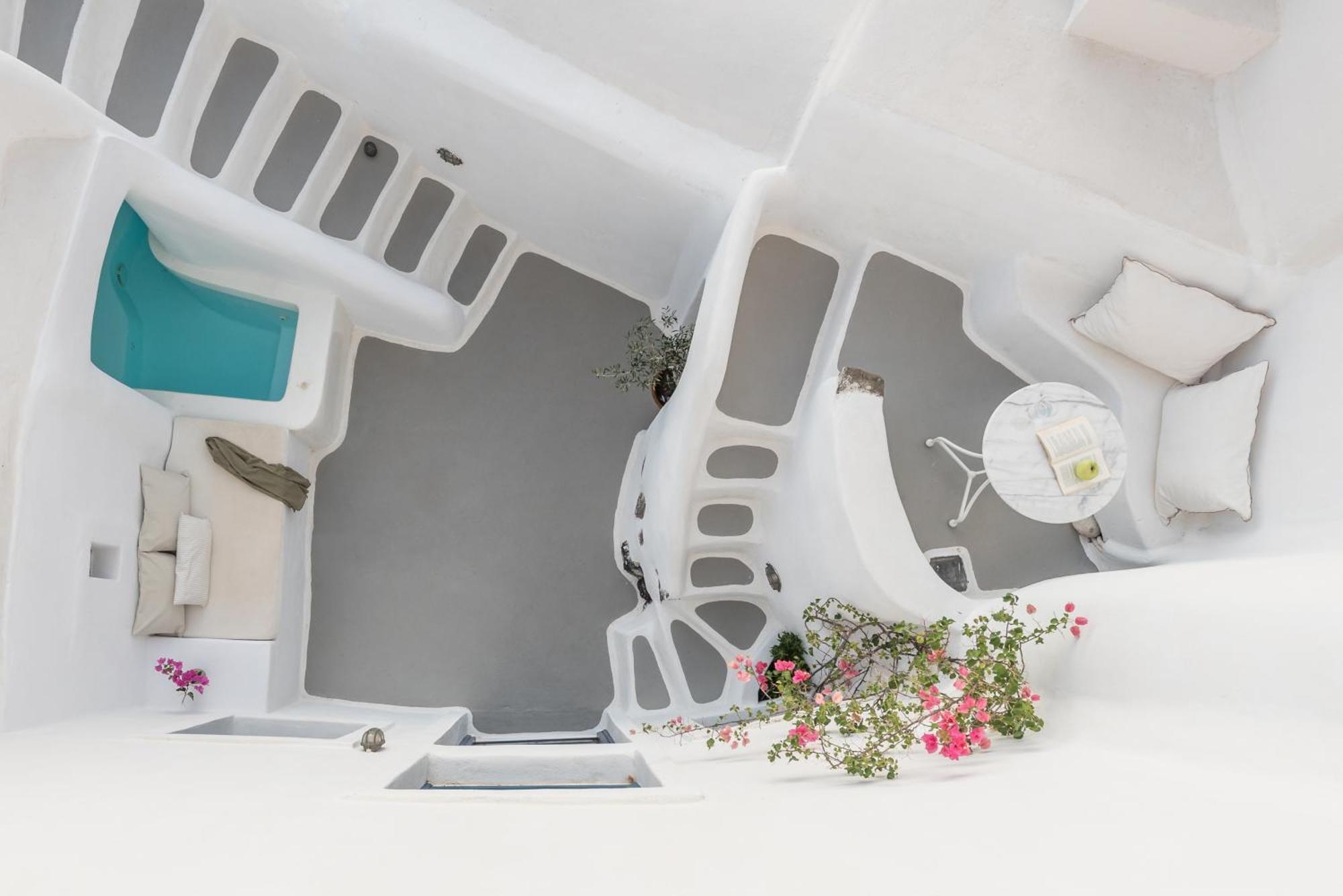 Villa White Cellar Cave By Cycladica