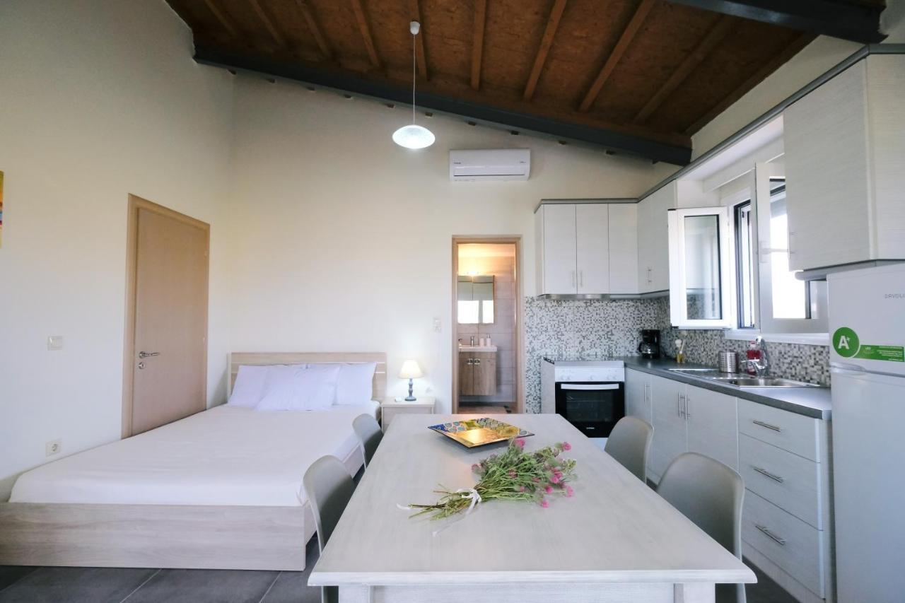 Apartment Thealassa *