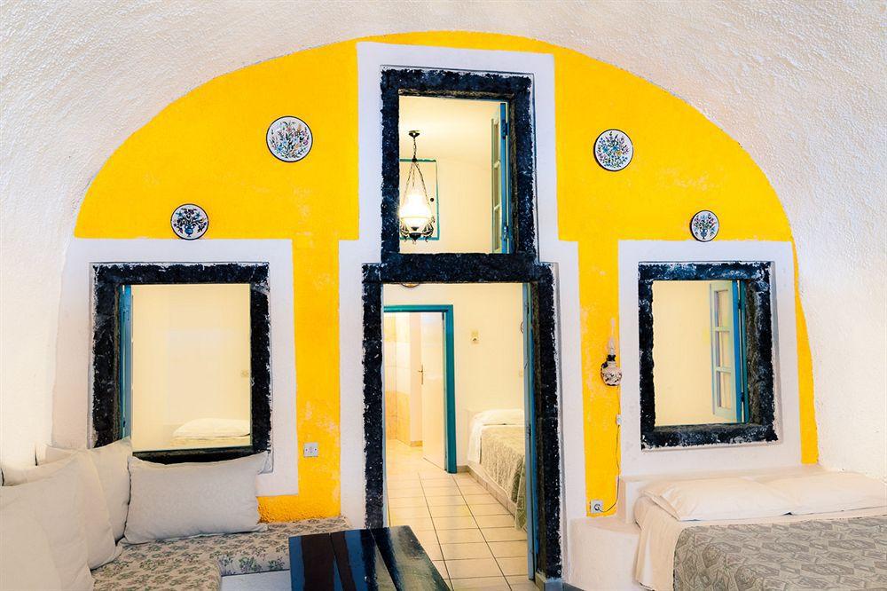 Chic Santorini Firostefani
