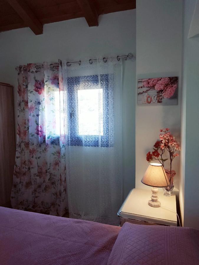 Maria Apartment Aliveri