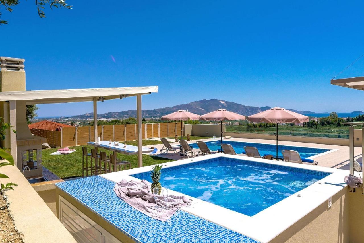 Hill Families Only Villa *