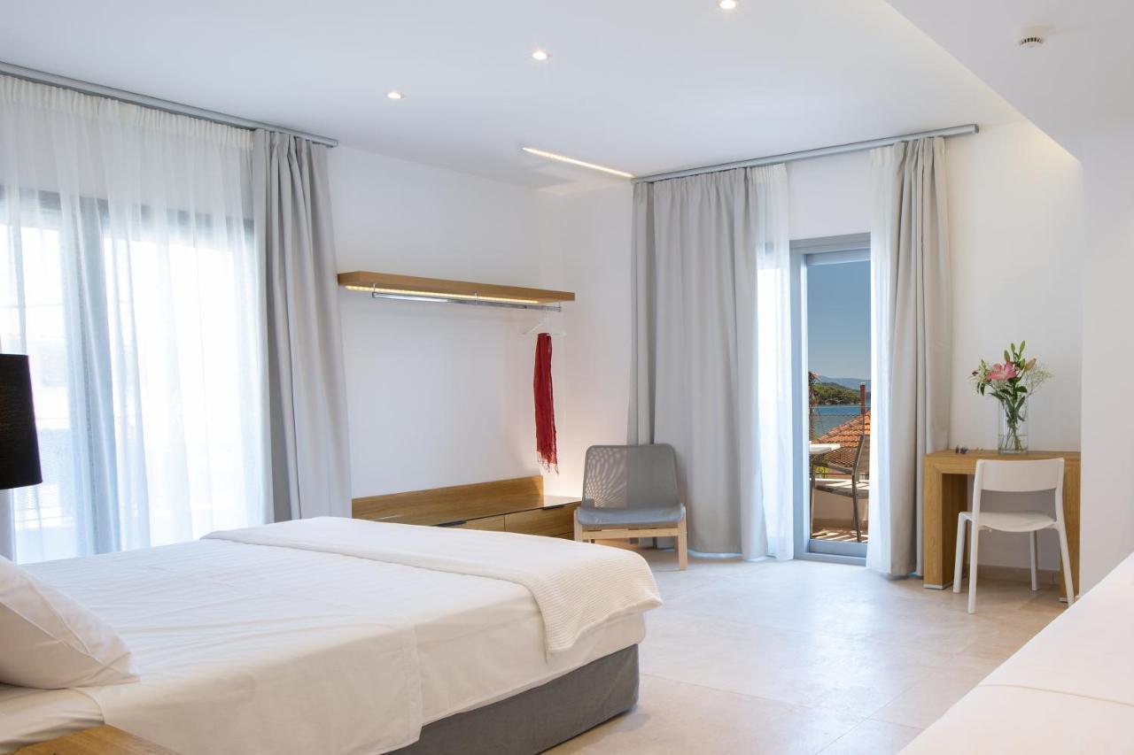 Hotel Smile