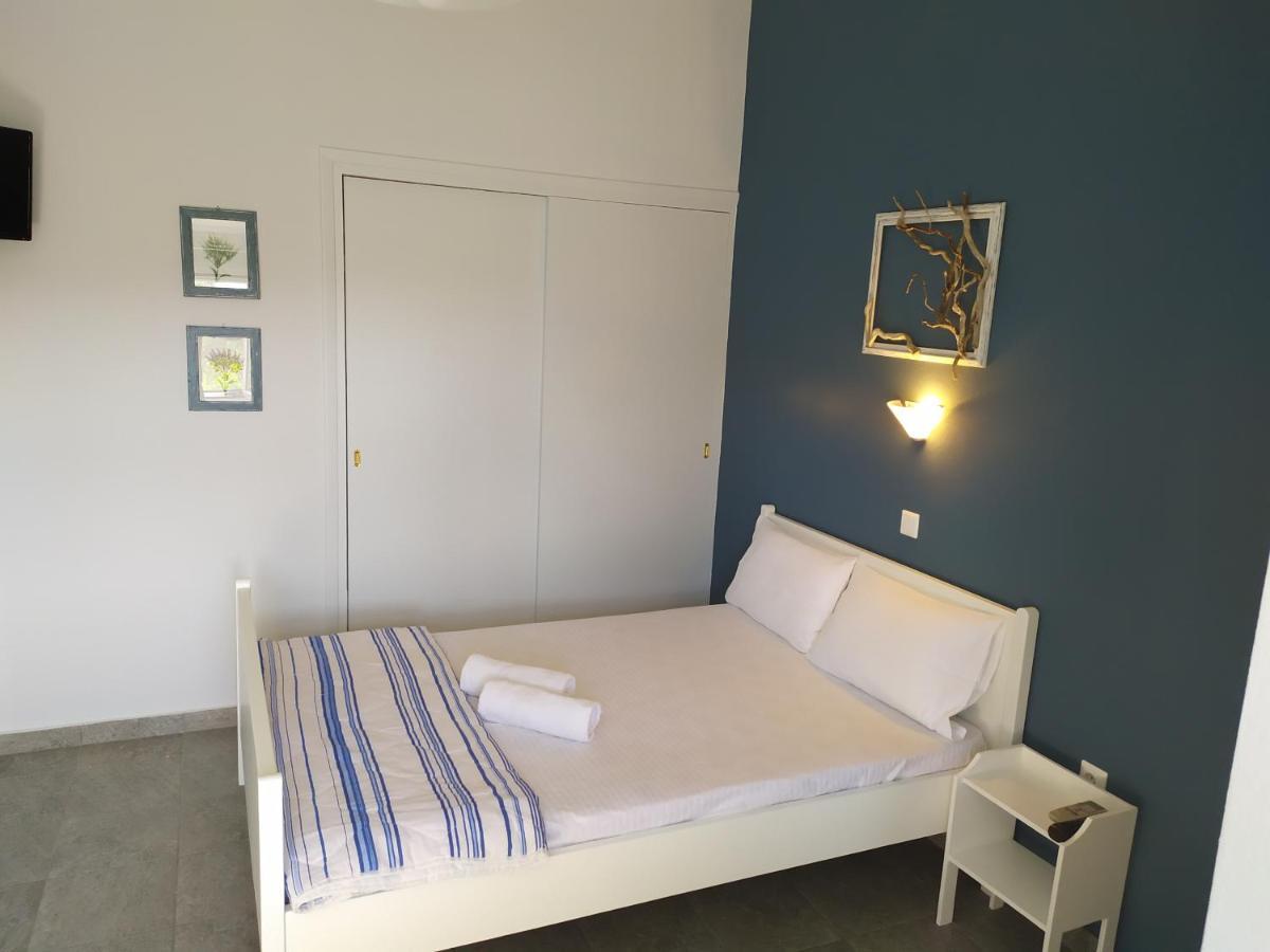 Nymphes Apartment