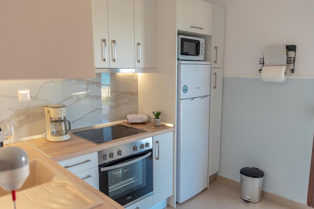 Dimi Seafront By Pro Services - Apartment Nea Moudania