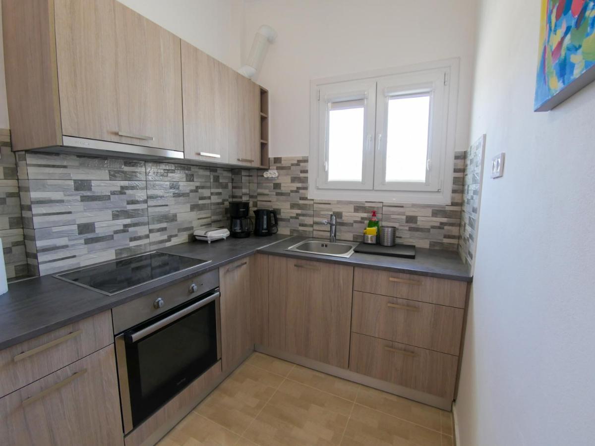 Lux Sea -