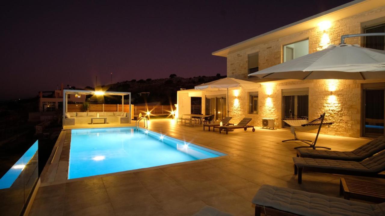 Eva East, With Infinity Pool & And Panoramic Sea View Villa Gerani (Rethymno)