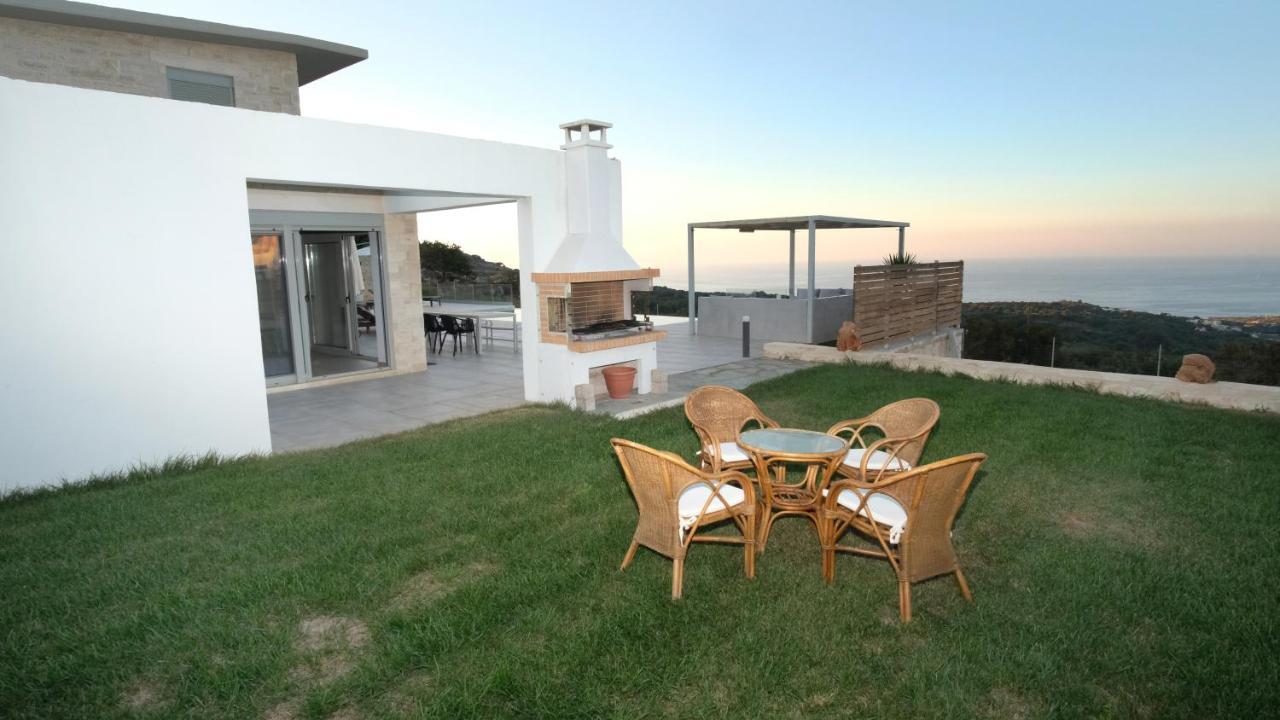 Eva East, With Infinity Pool & And Panoramic Sea View Villa