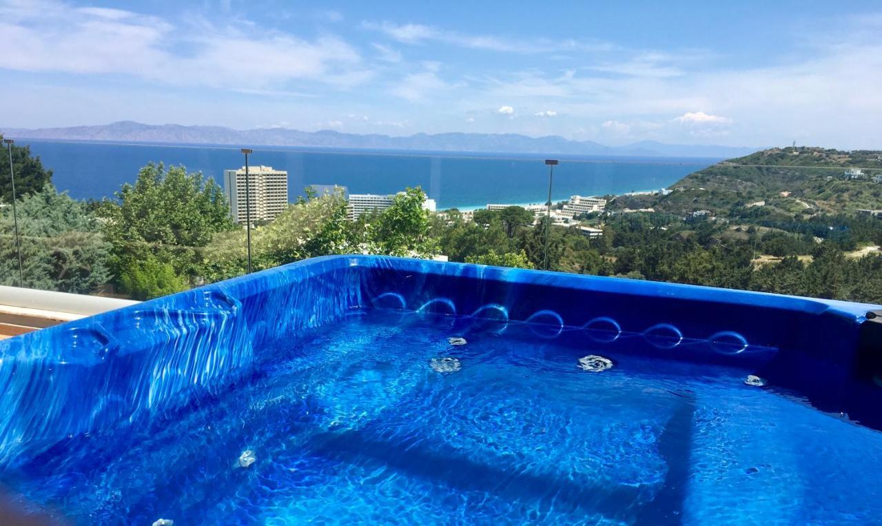 Apartment Flyviewflatsblue Privatehottub With Seaview