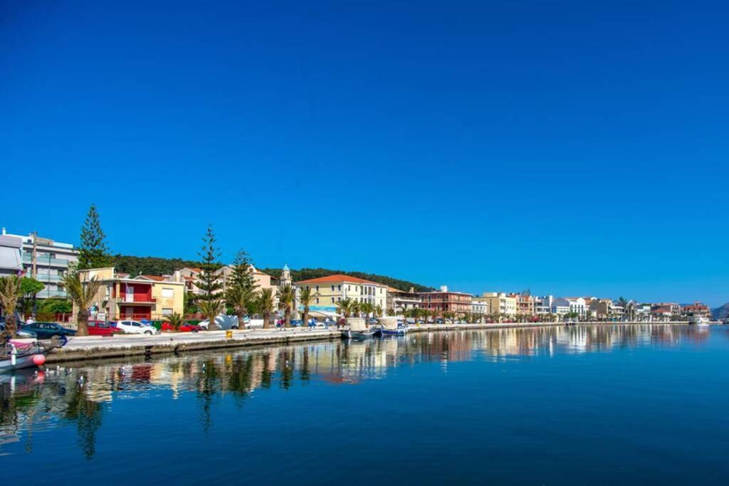 Apartment A & B Minimal With Sea View In Argostoli (Kefalonia)