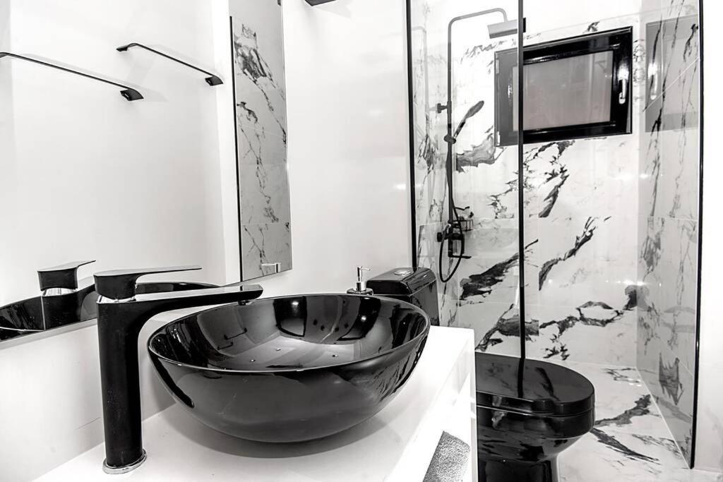 A & B Minimal With Sea View In Apartment Argostoli (Kefalonia)