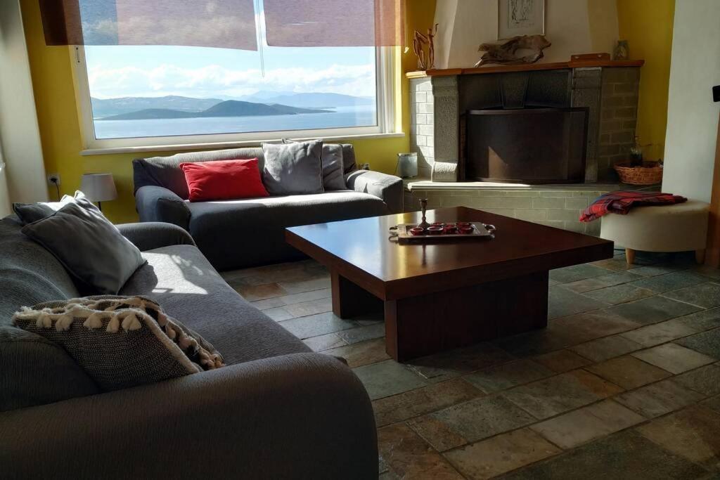 Secluded House With Great View And Private Theologos (Phthiotis)