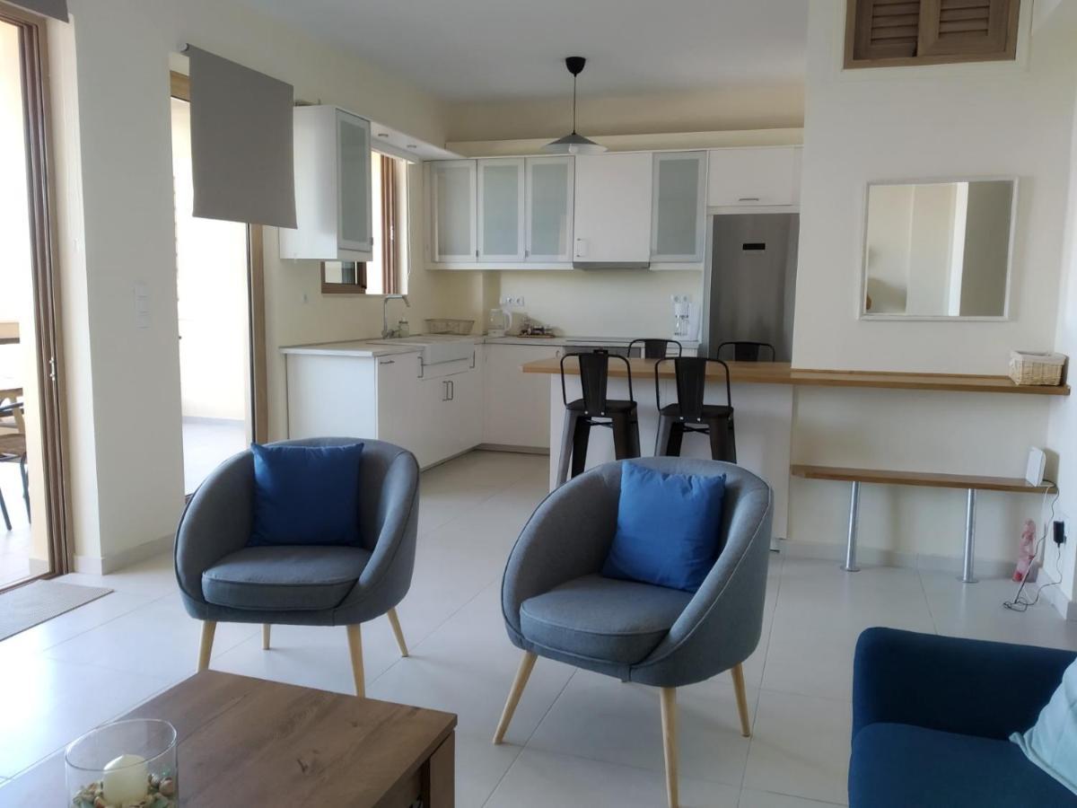 Thea, Agios Andreas Apartment