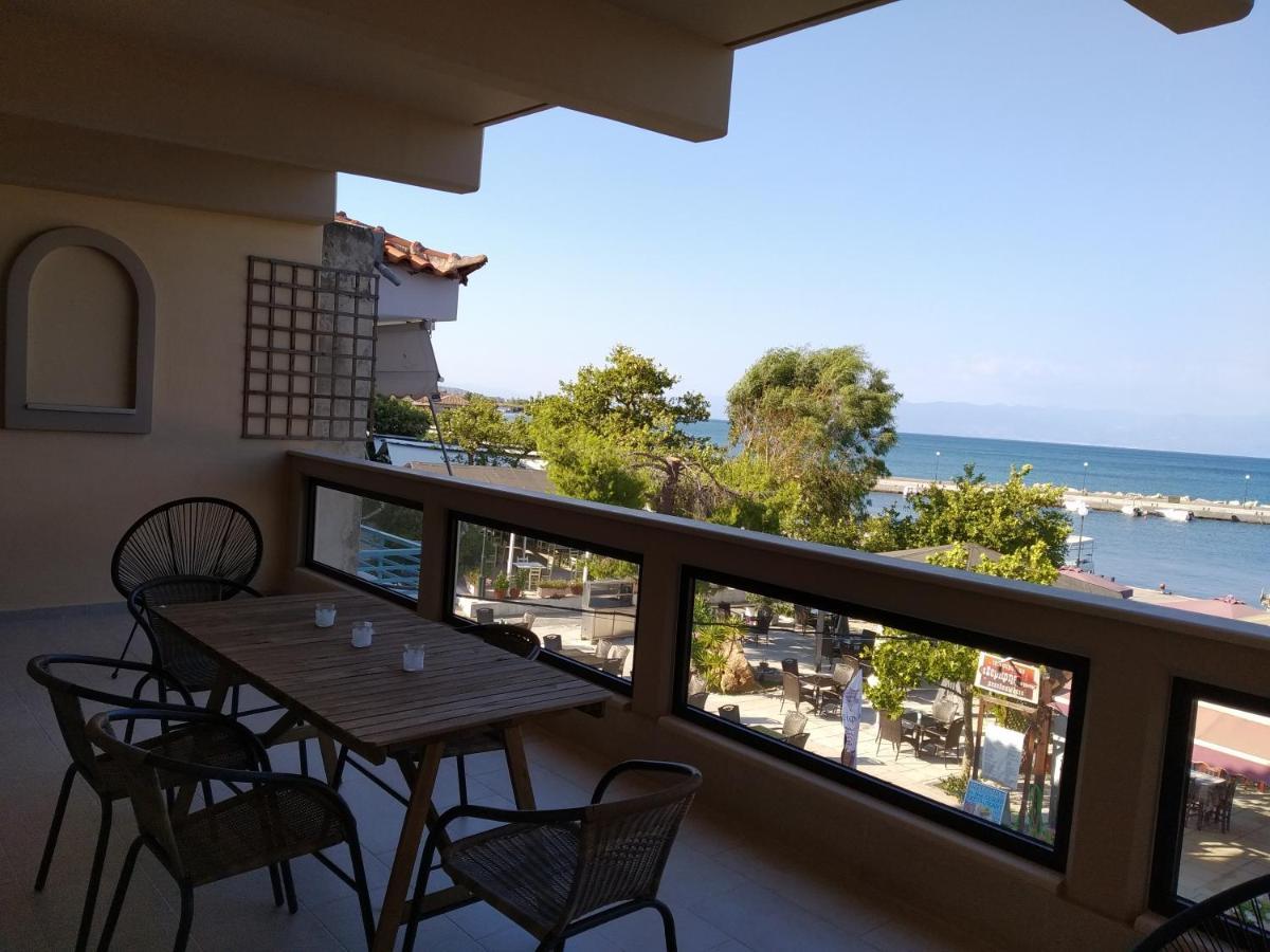 Thea, Agios Andreas Apartment