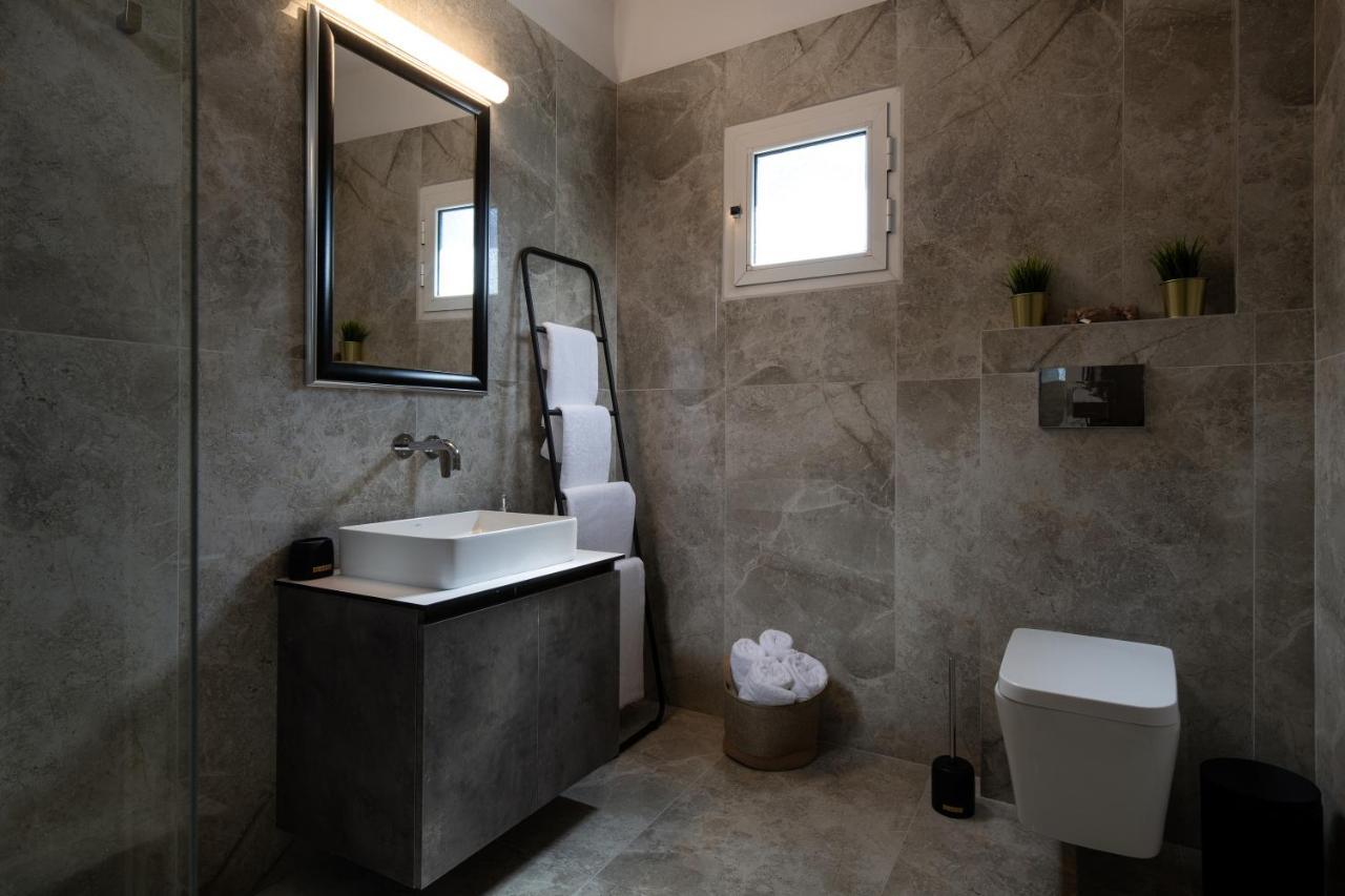 Olenia Luxury 4