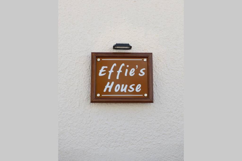 Effies House Holiday home