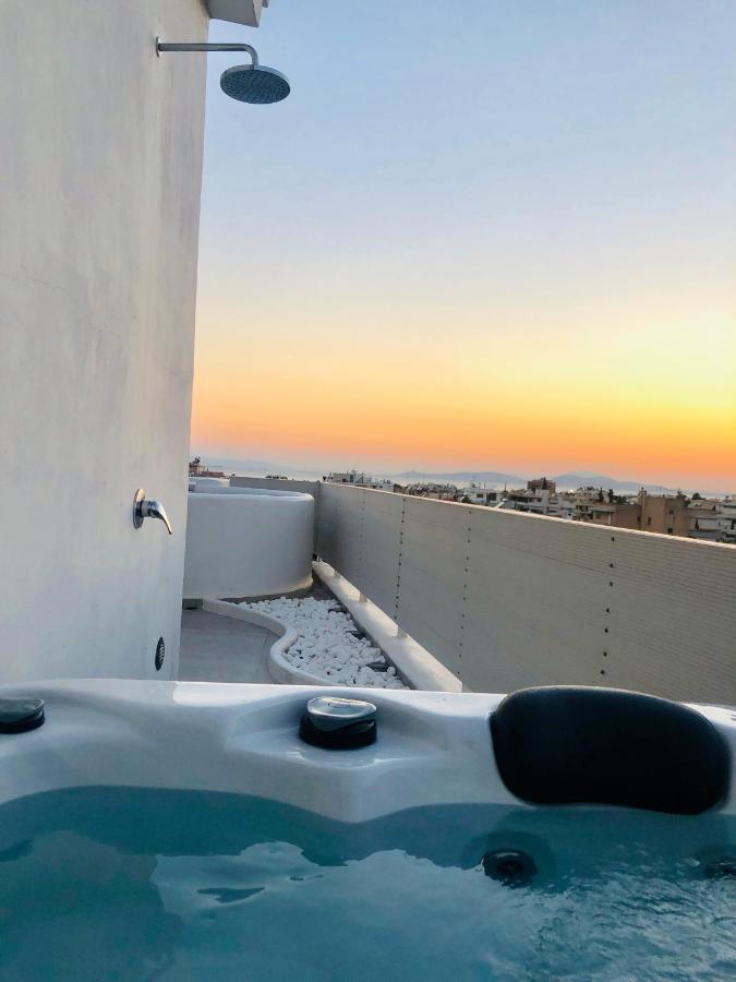 Amazing At Glyfada With Sea View & Jacuzzi