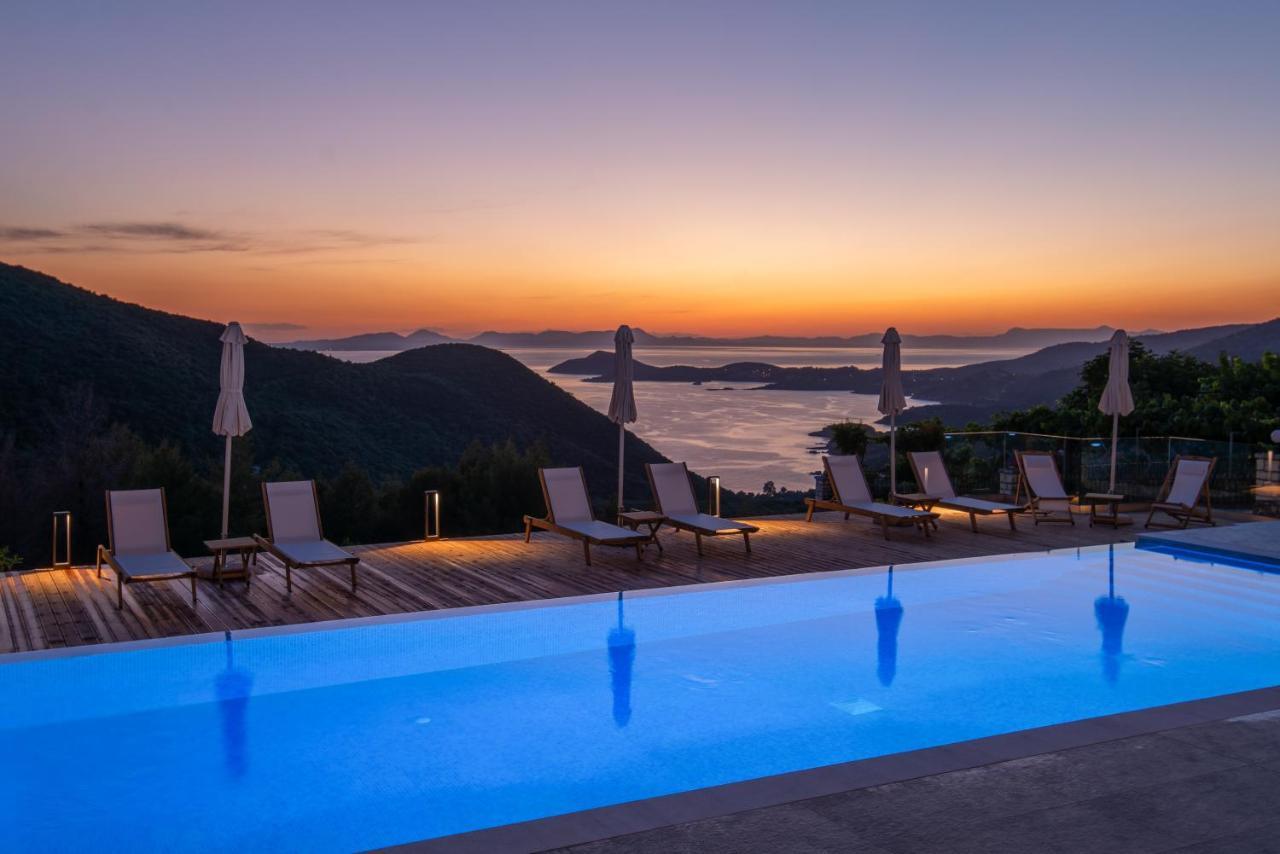 Ninemia Luxury Aparthotel