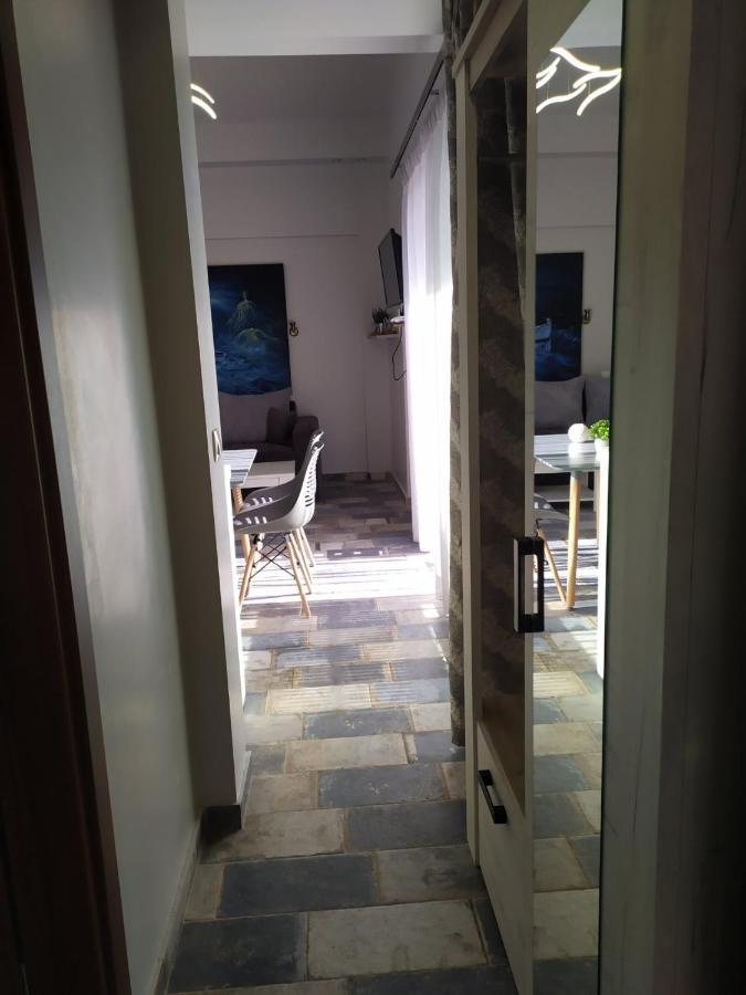 Dany House 1