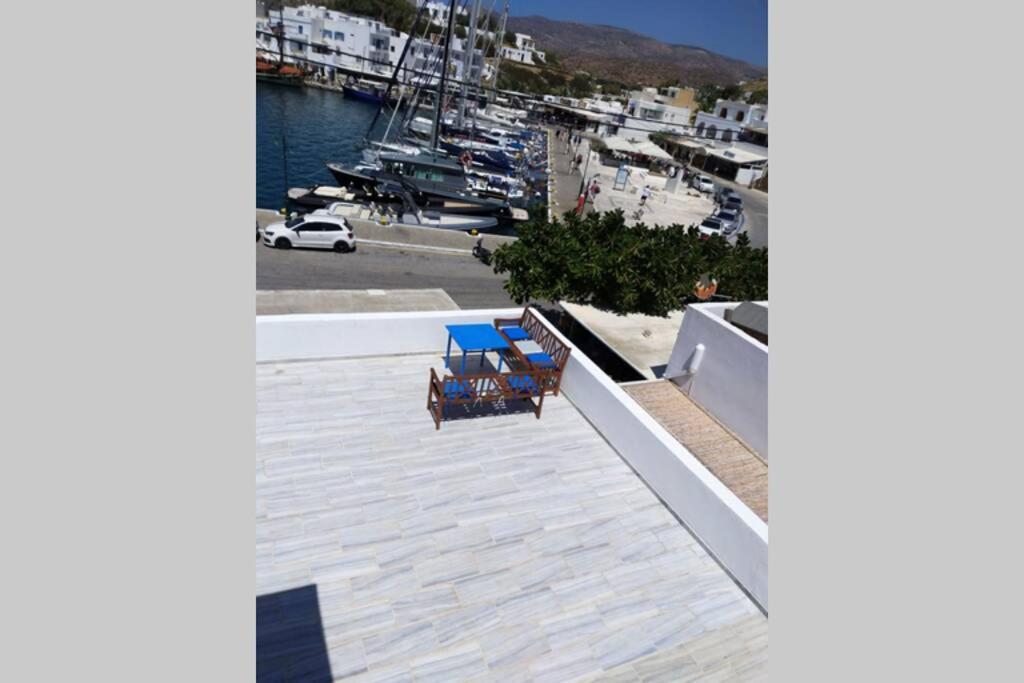 Yacht Front - No 4 Apartment