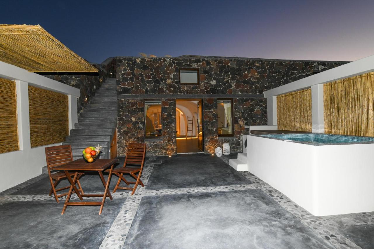 Luxe Efis Sea View 4 & 4 Prive Jacuzzi * Imerovigli (Santorini)