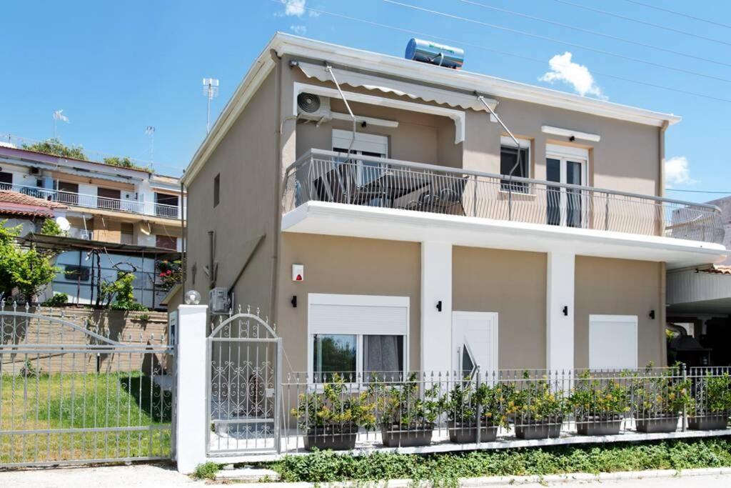 Holiday home Endless Sea View House Nea Iraklia