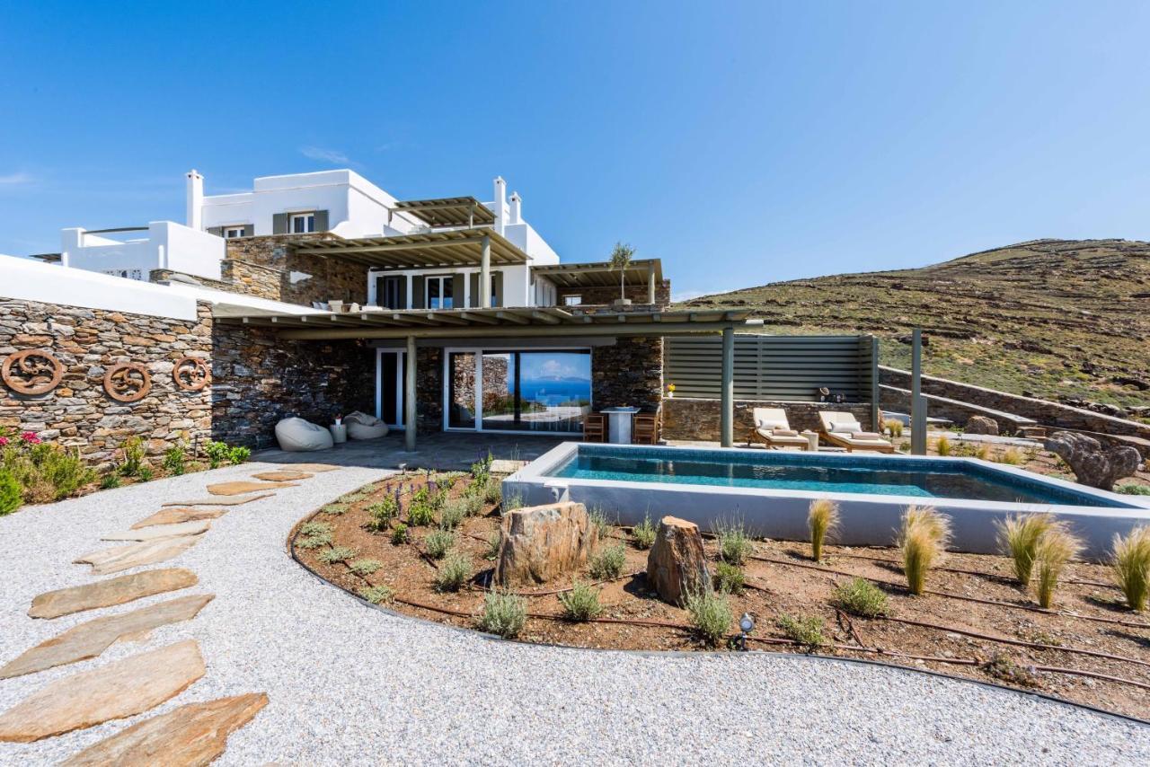Vathi Bleu Private Panormos (Tinos)