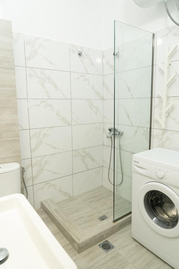 Apartment Melanthi