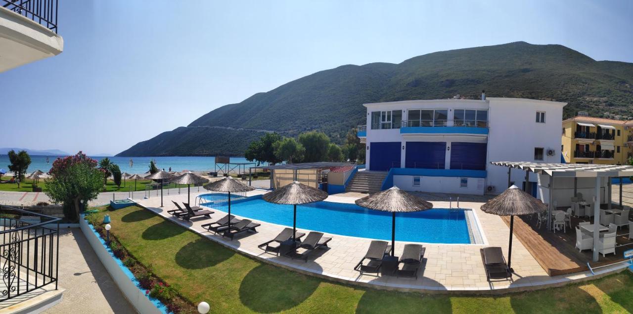Surf Hotel 2*