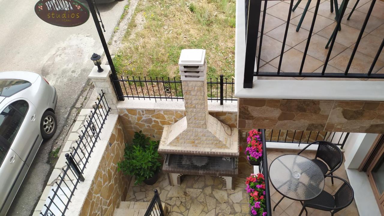Chrysandra Apartment Karpenisi