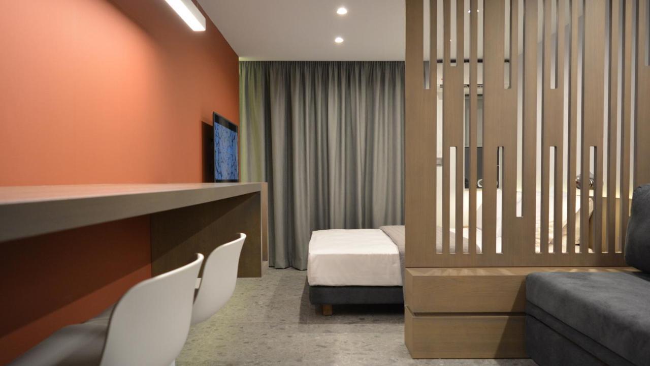Aparthotel Eleven Views Ilia