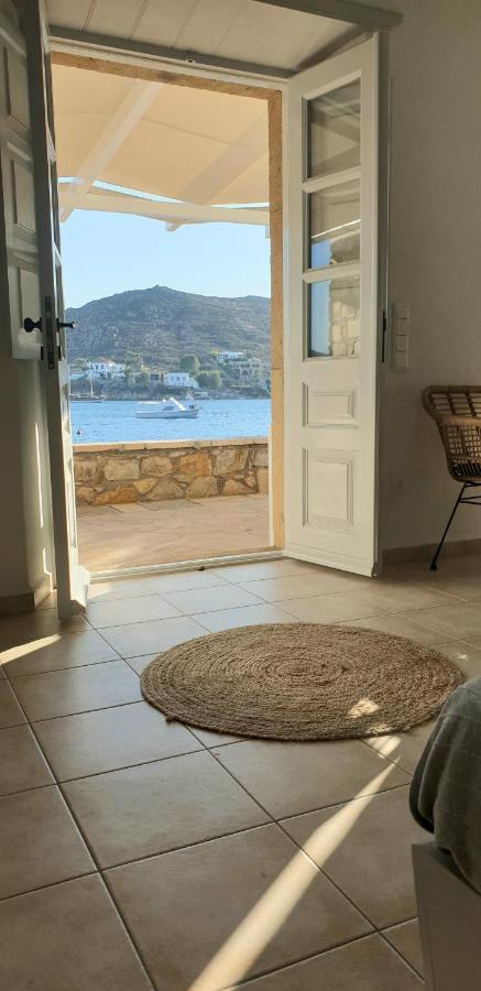 εν πλω * Grikos Bay (Patmos)