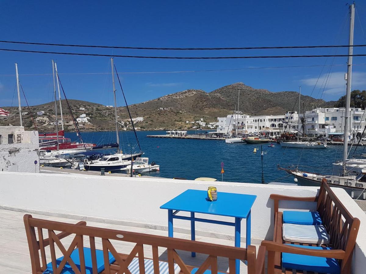 Yacht Front - νο 2 Apartment *