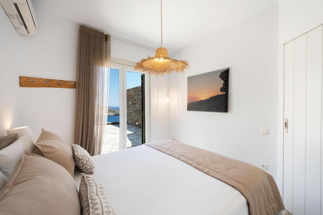 Vathi Bleu Private Panormos (Tinos)