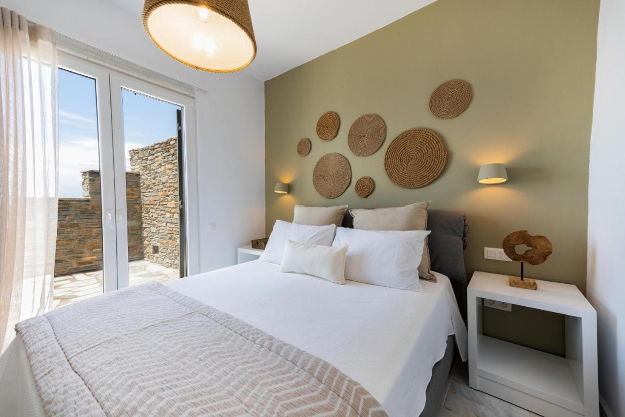 Vathi Bleu Private Panormos (Tinos)