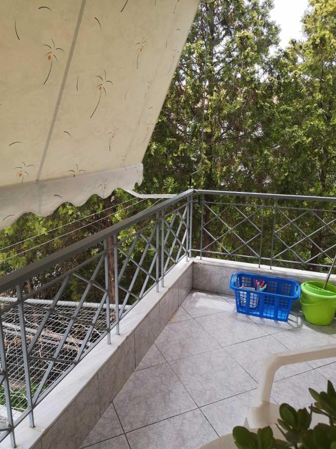 Panos & Antzy Apartment