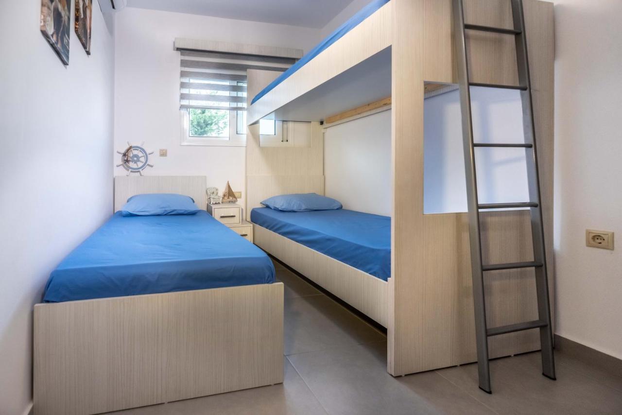 Rose Villa Archangelos (Rhodes)