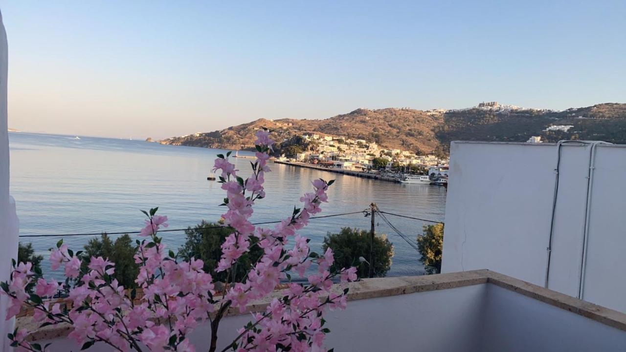 Petridi Maria & Skala (Patmos)
