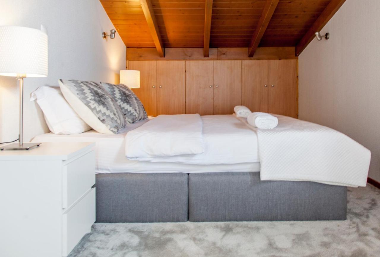 Villa Skyfall
