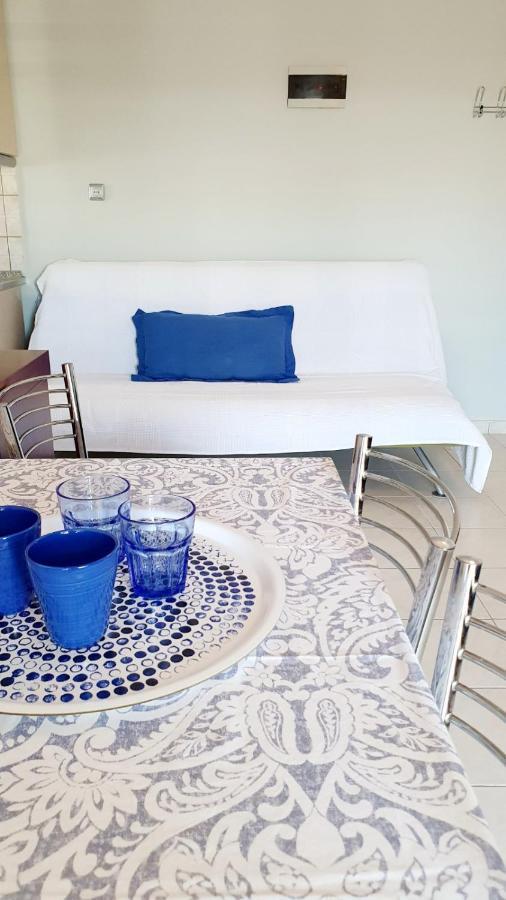 Seaside Luxury By Sarigianni *
