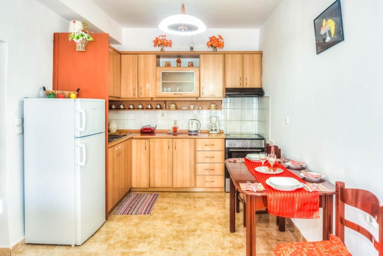 Elena Apartment *