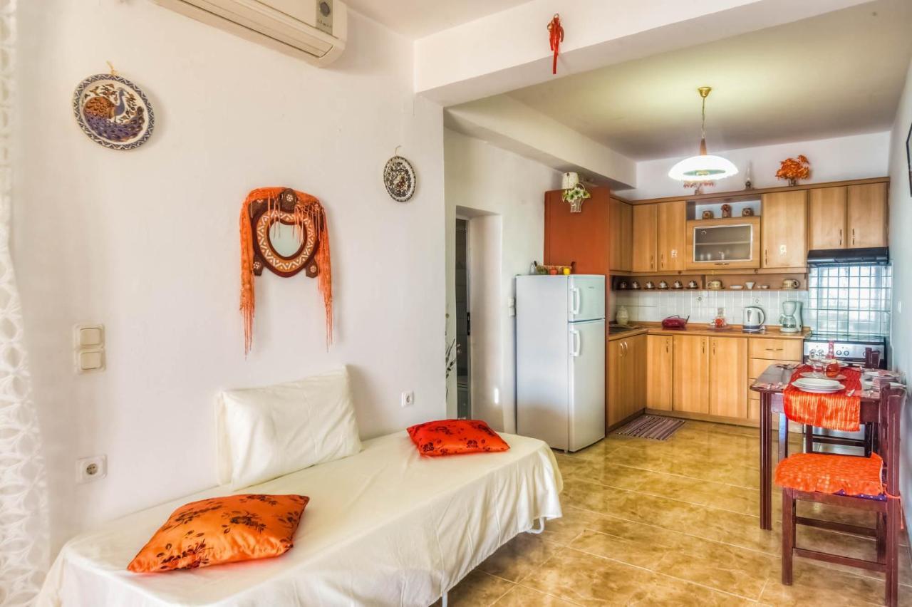 Apartment Elena Mesongi