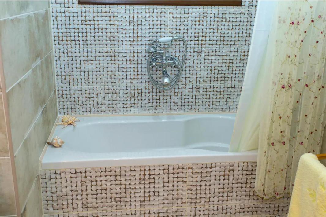 Amaryllis House Apartment Parga