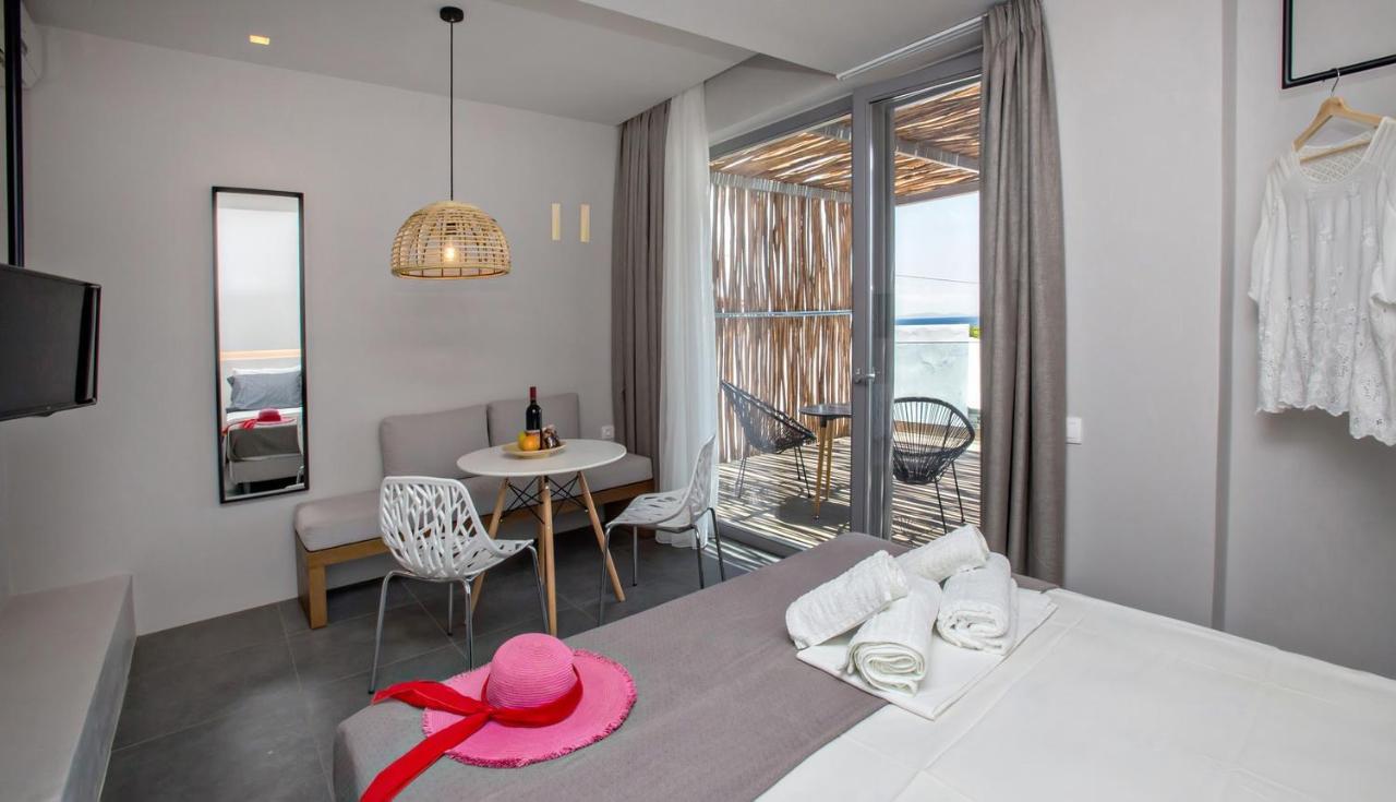 Seaside Tinos Apartment