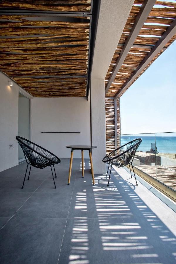 Seaside Tinos *