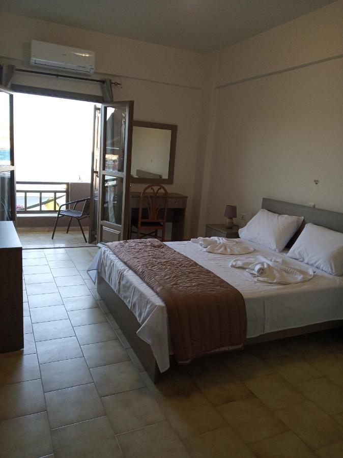 Buganvilla Sea View Apts Agia Pelagia (Crete)