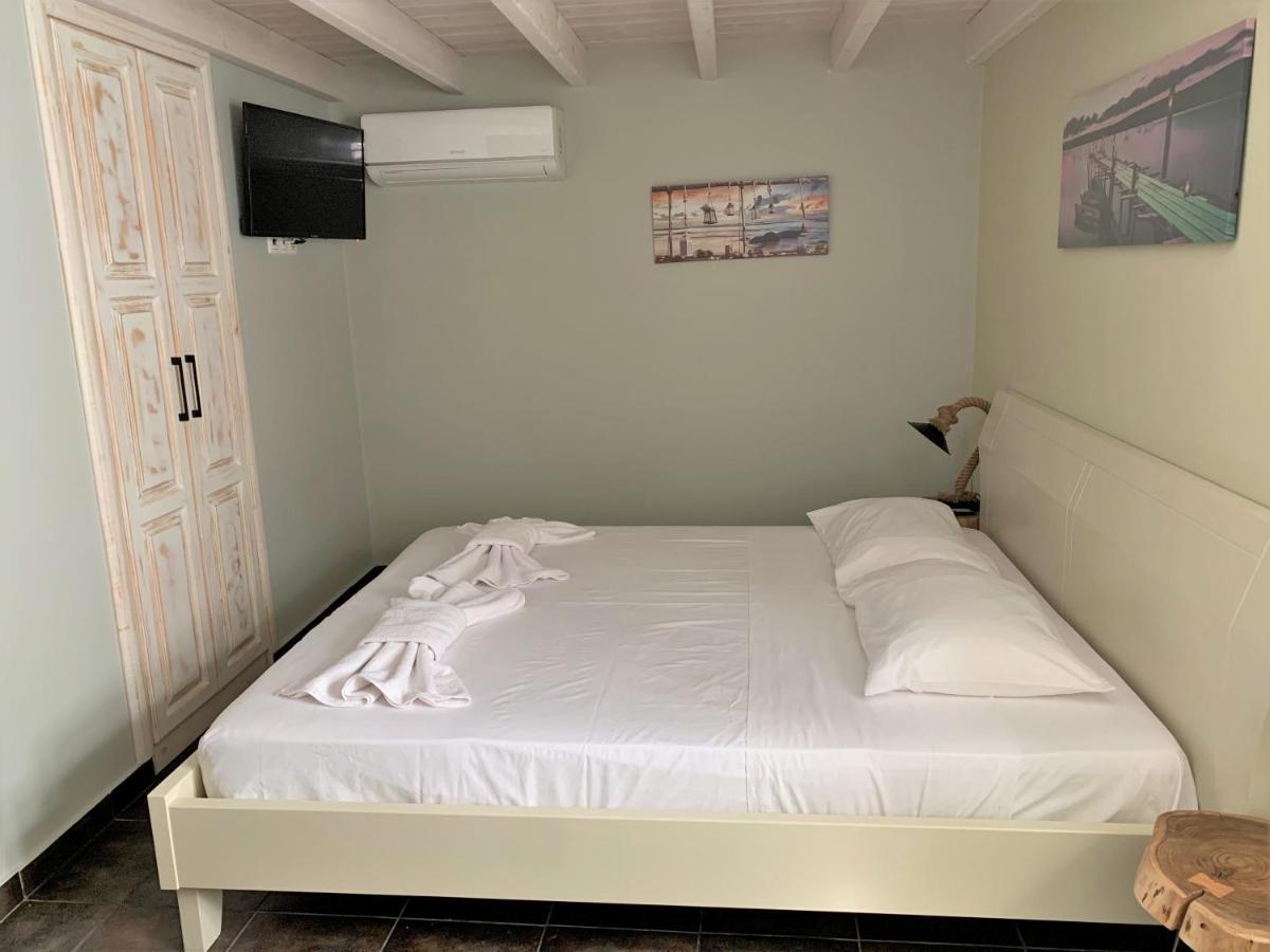 Holiday home Stone House Chalki Town
